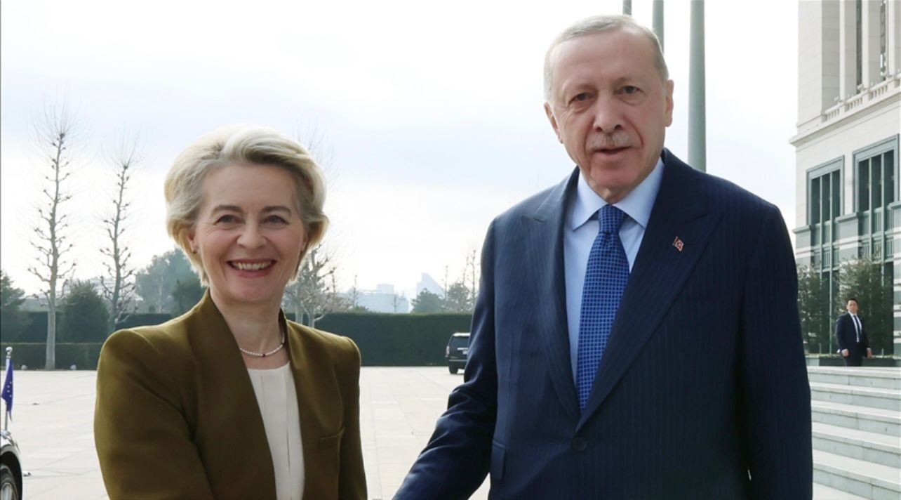 Erdogan Calls for Immediate De-Escalation in Talks with von der Leyen After Reported U.S.-Israel Strikes on Iran
